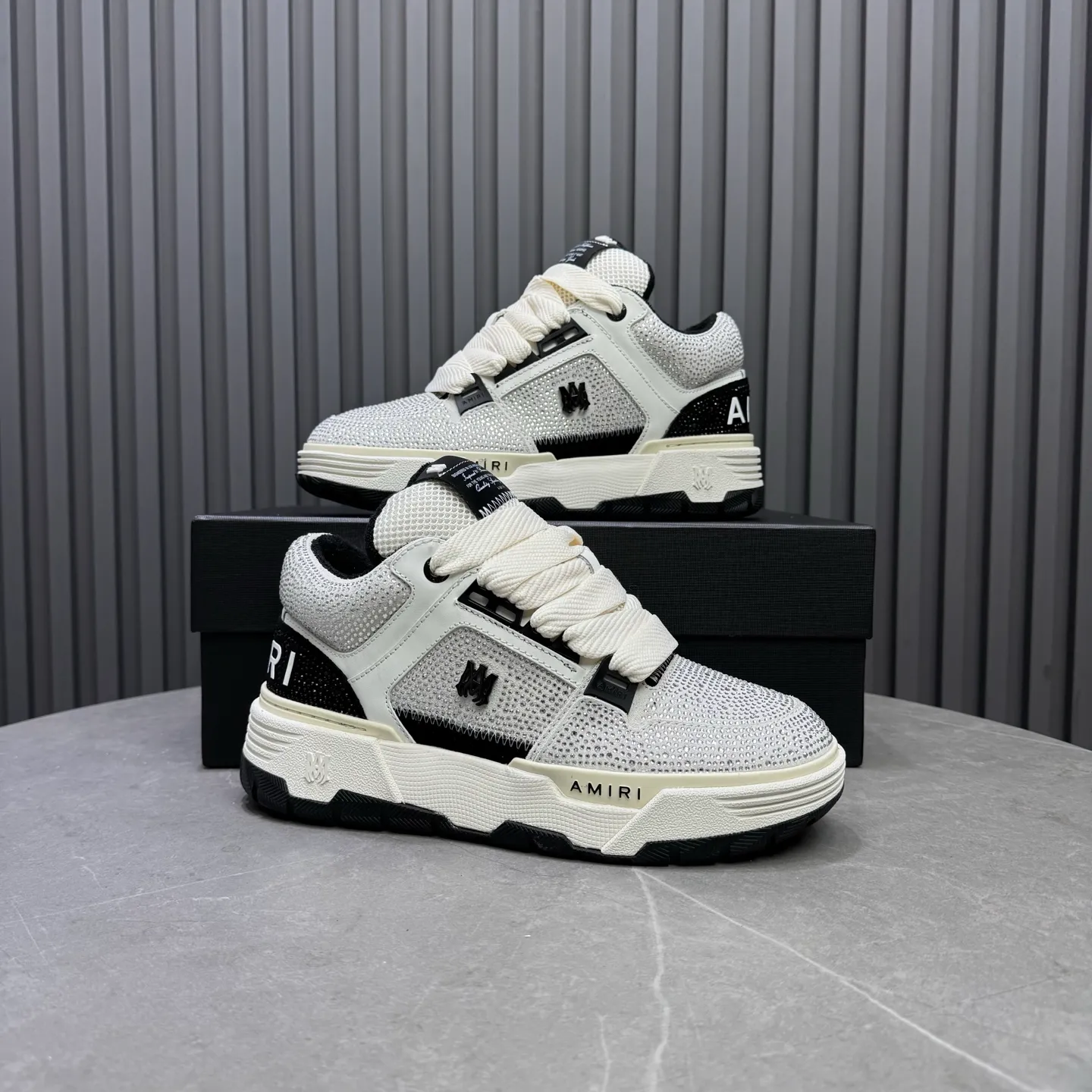 Men's shoes 💰760💰 AMIRI AMIRI fashion brand hot sale 🔥 Available all year round, couples 💑 Official website synchronization Imported fabrics 1⃣️ vs 1⃣️ replica, original factory special original sole, 35-45 (45. non-refundable)